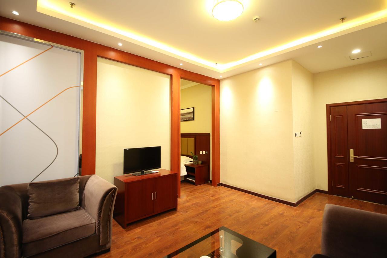 Chonpines Hotel شانجشون المظهر الخارجي الصورة