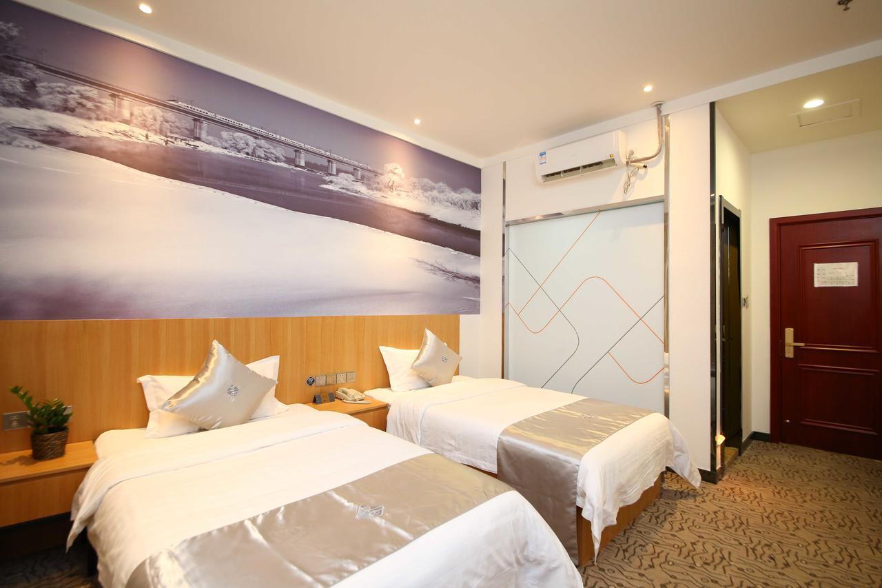 Chonpines Hotel شانجشون المظهر الخارجي الصورة